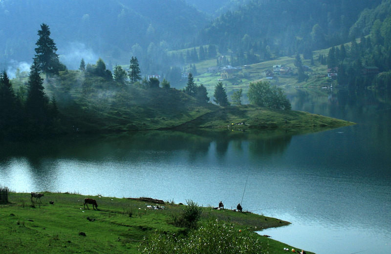 Colibita Lake in the Land of Nasaud (copyright: creative commons )