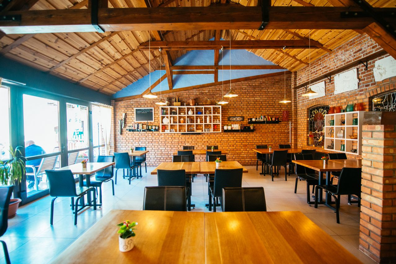 Jazz Bistro & Winery, Targu Secuiesc, jud. Covasna ( image source )