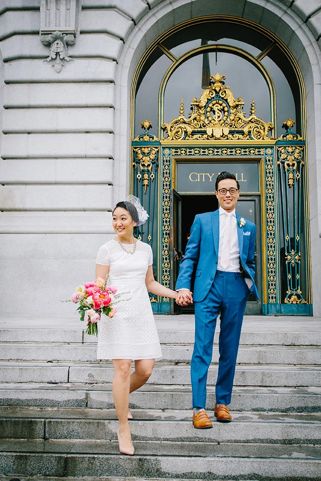 Newly_Weds_In_Front_of_SanFrancisco_City_Hall_SonyaYruel.jpg