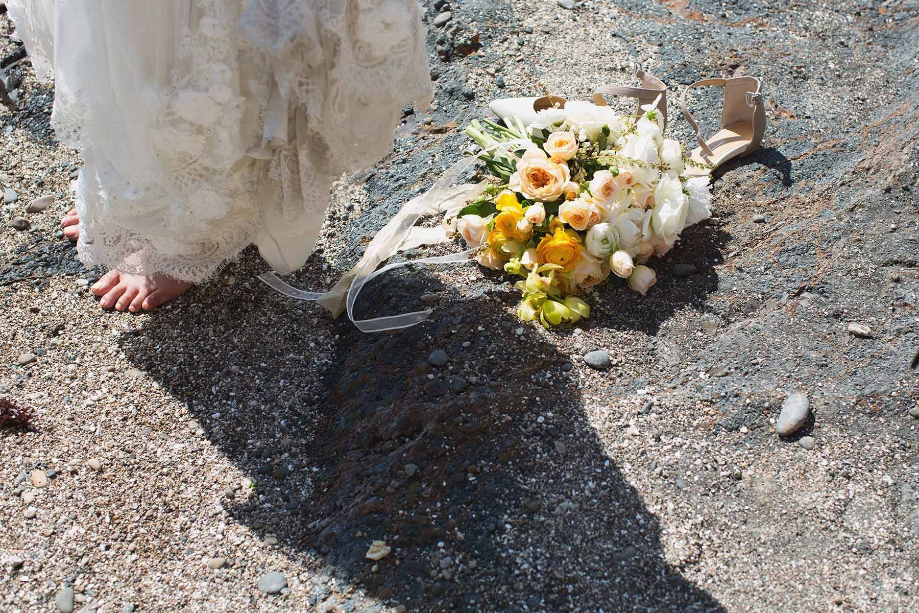 08_PismoBeach-Wedding-California-Bouquet-Bride-SonyaYruel.jpg