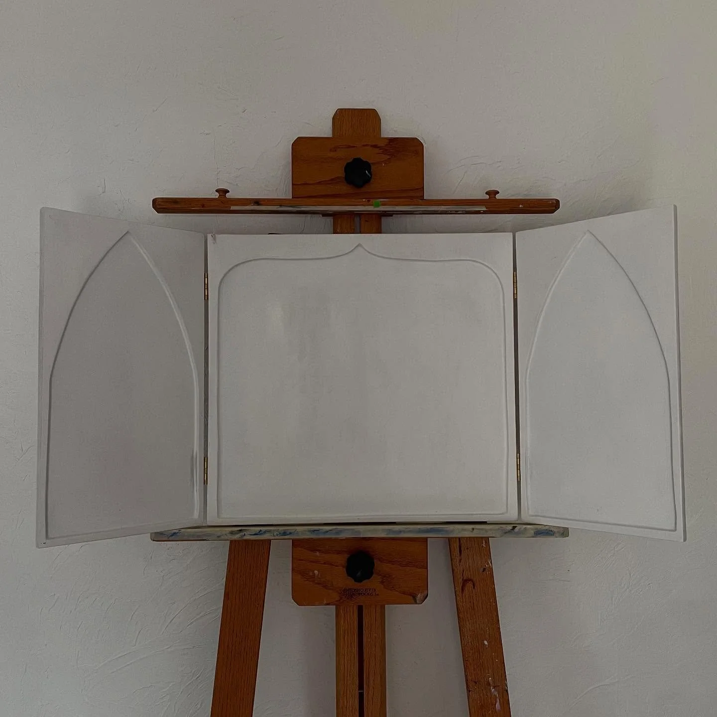 some process pics-
new wooden triptych i built with my dad
transfers/drawings/pastel/collage