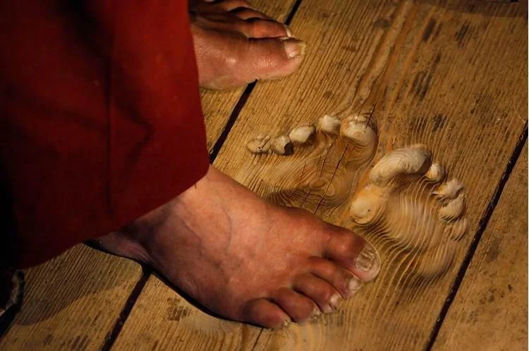 huachi_footprints_02.jpg