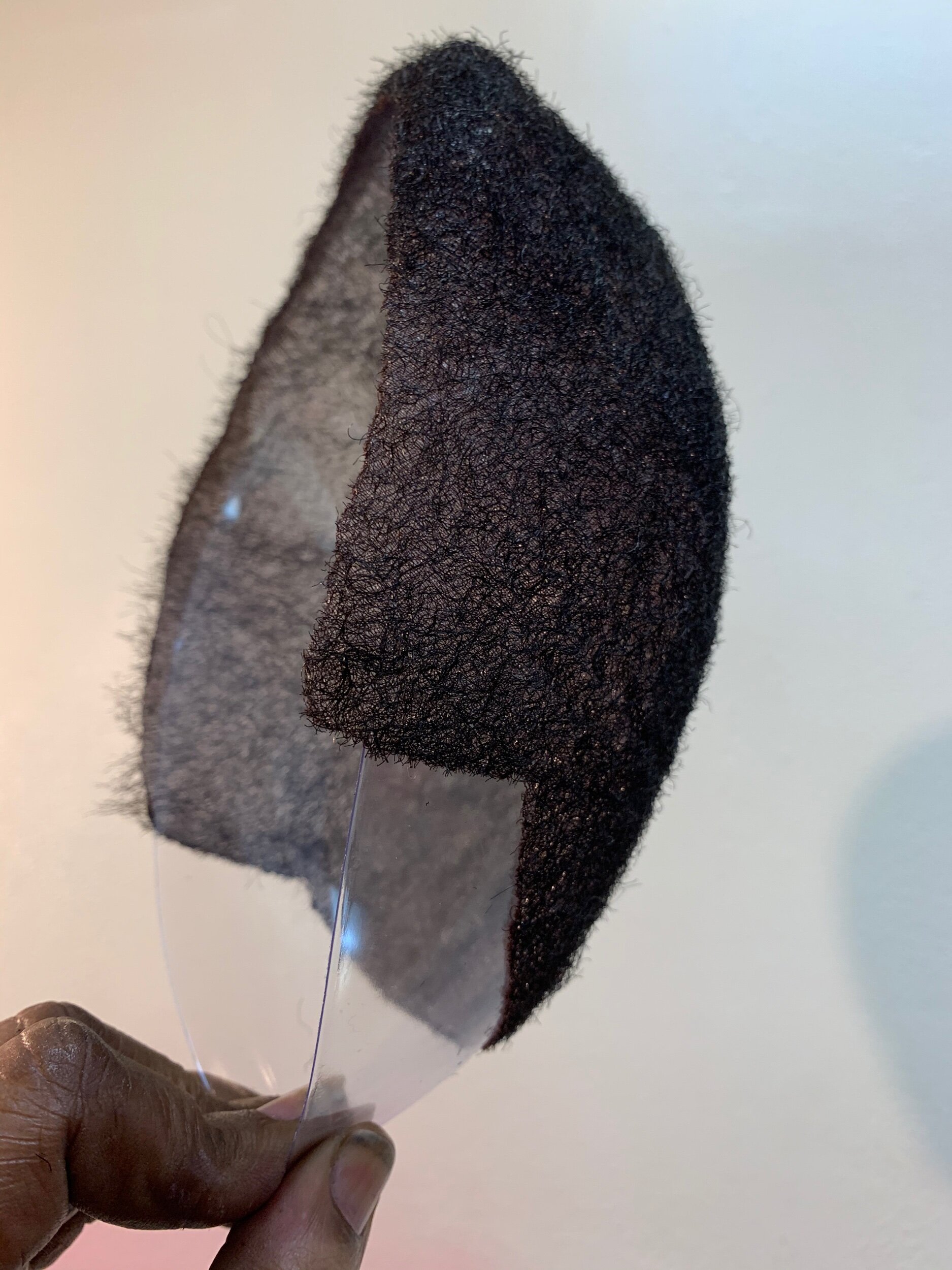 2E07CE83-C78D-4C18-AF83-6D03D7386B84