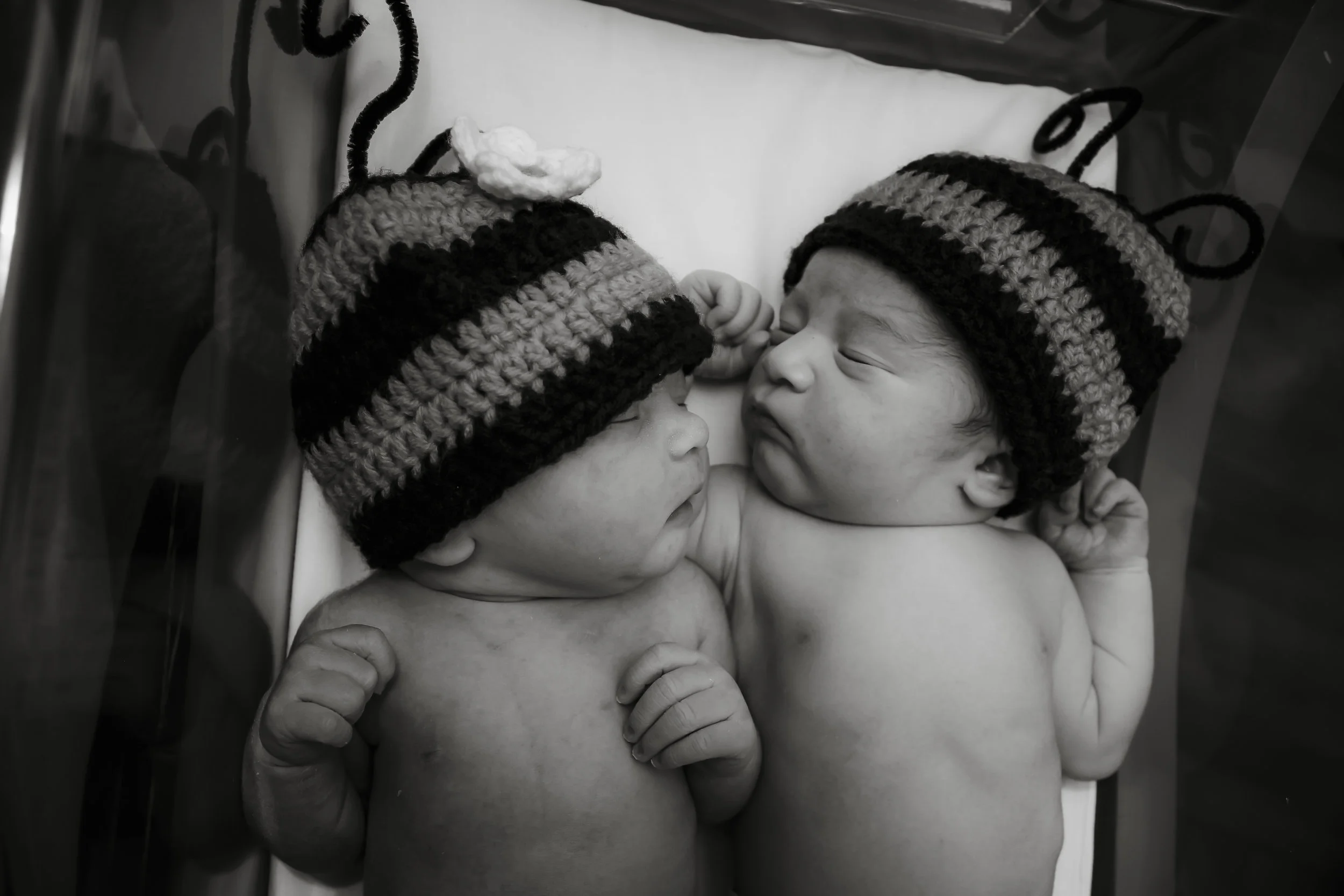 Birth Photographer for Twins.JPG