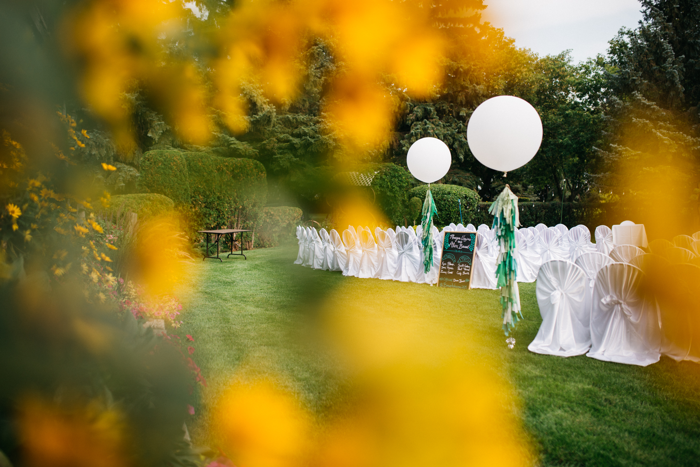 039_saskatoon_saskatchewan_small_town_wedding.jpg