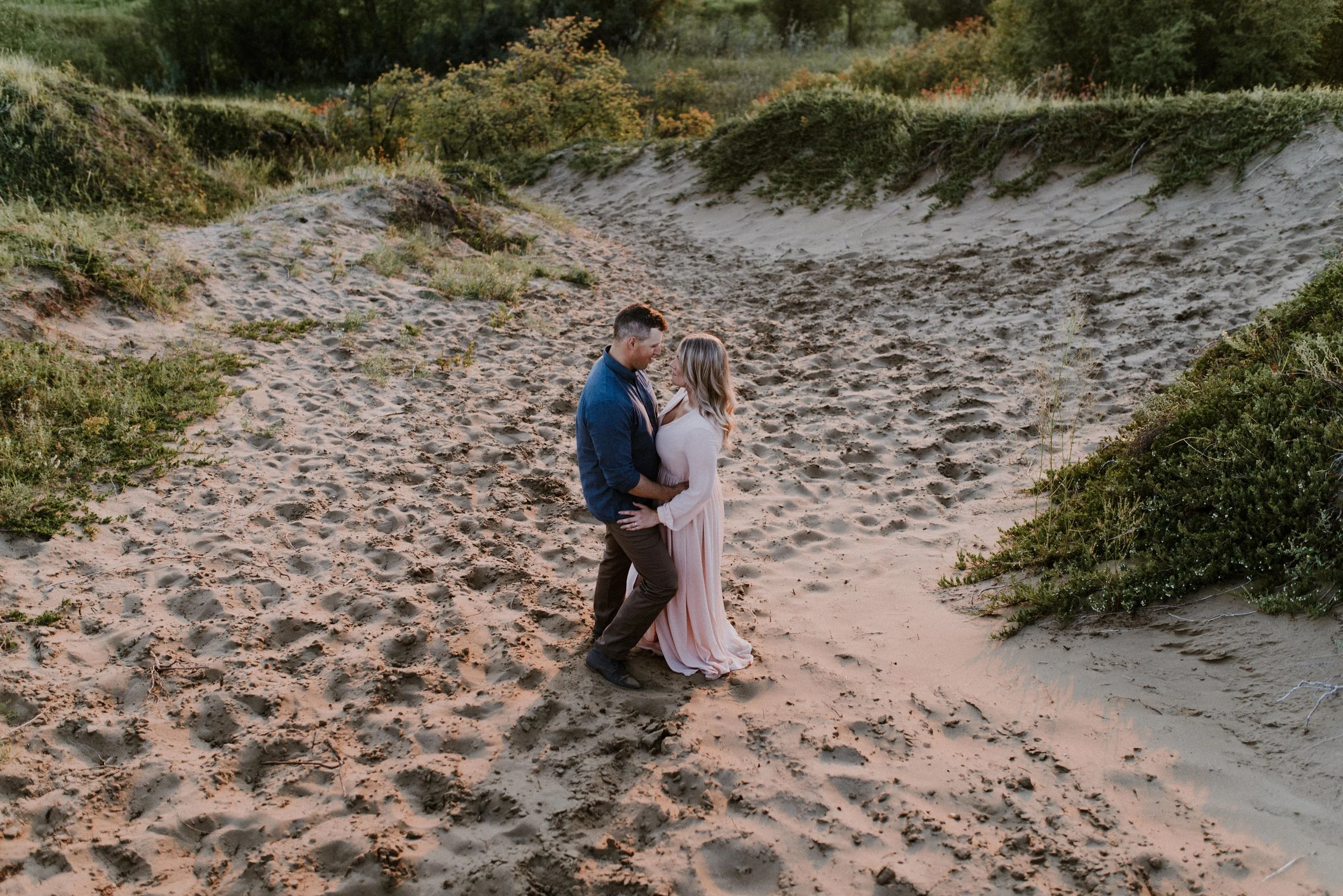 Cranberry Flats Saskatchewan Summer Engagement // Lyndsay & Ryan