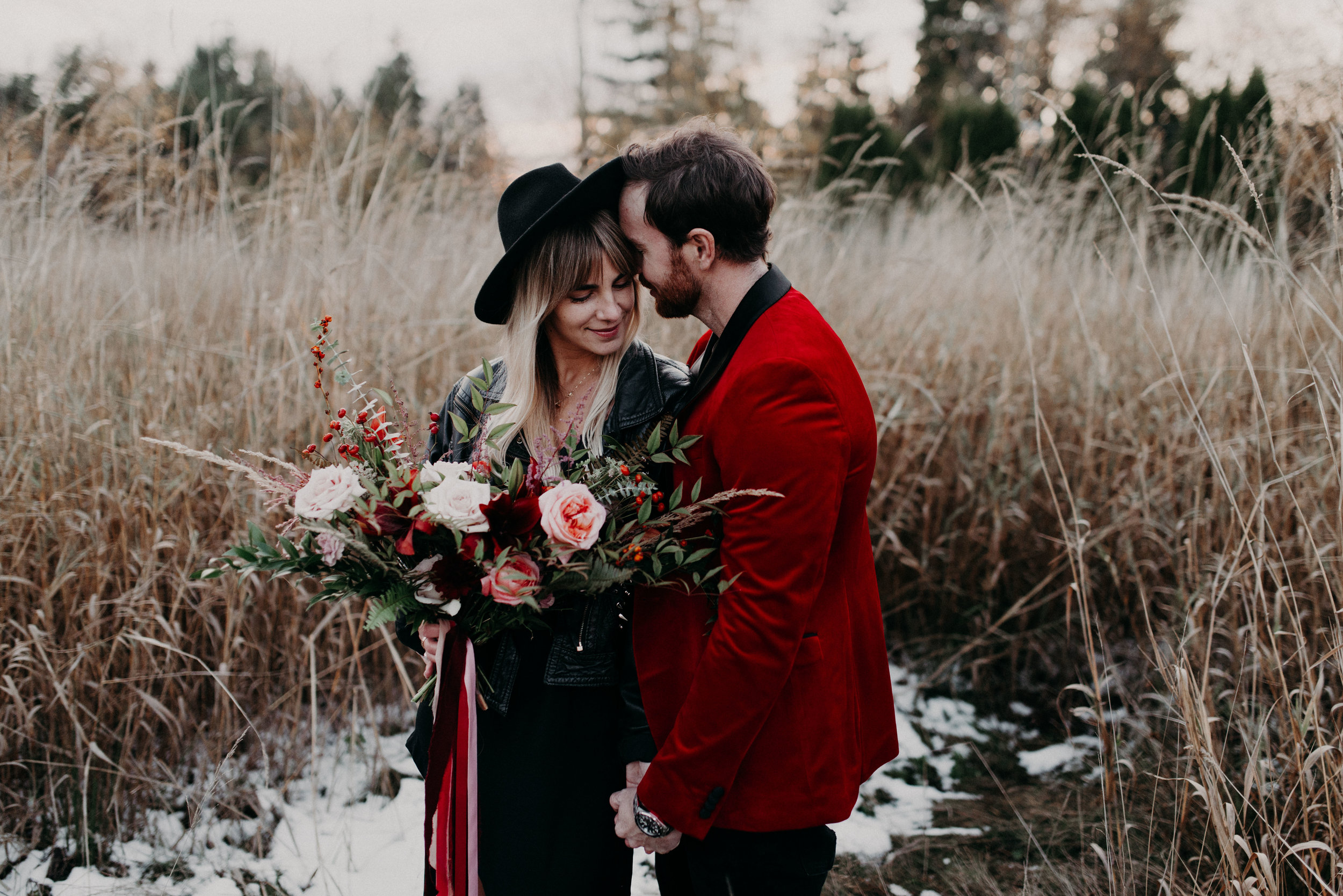 Winter Love in Campbell Valley // Chaylene + Shannon