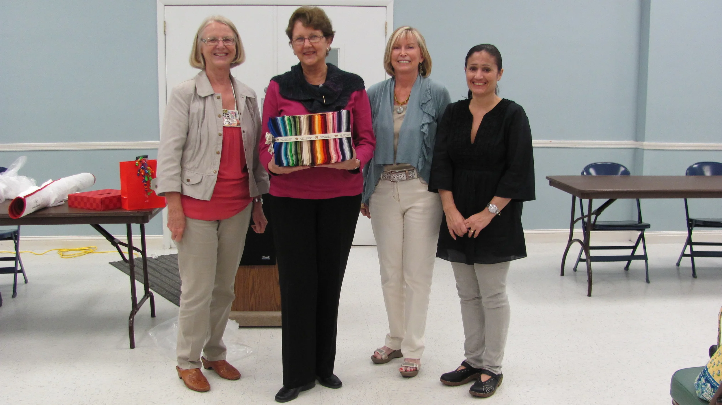 Jean DeFrances Winner 102 fat quarters.jpg