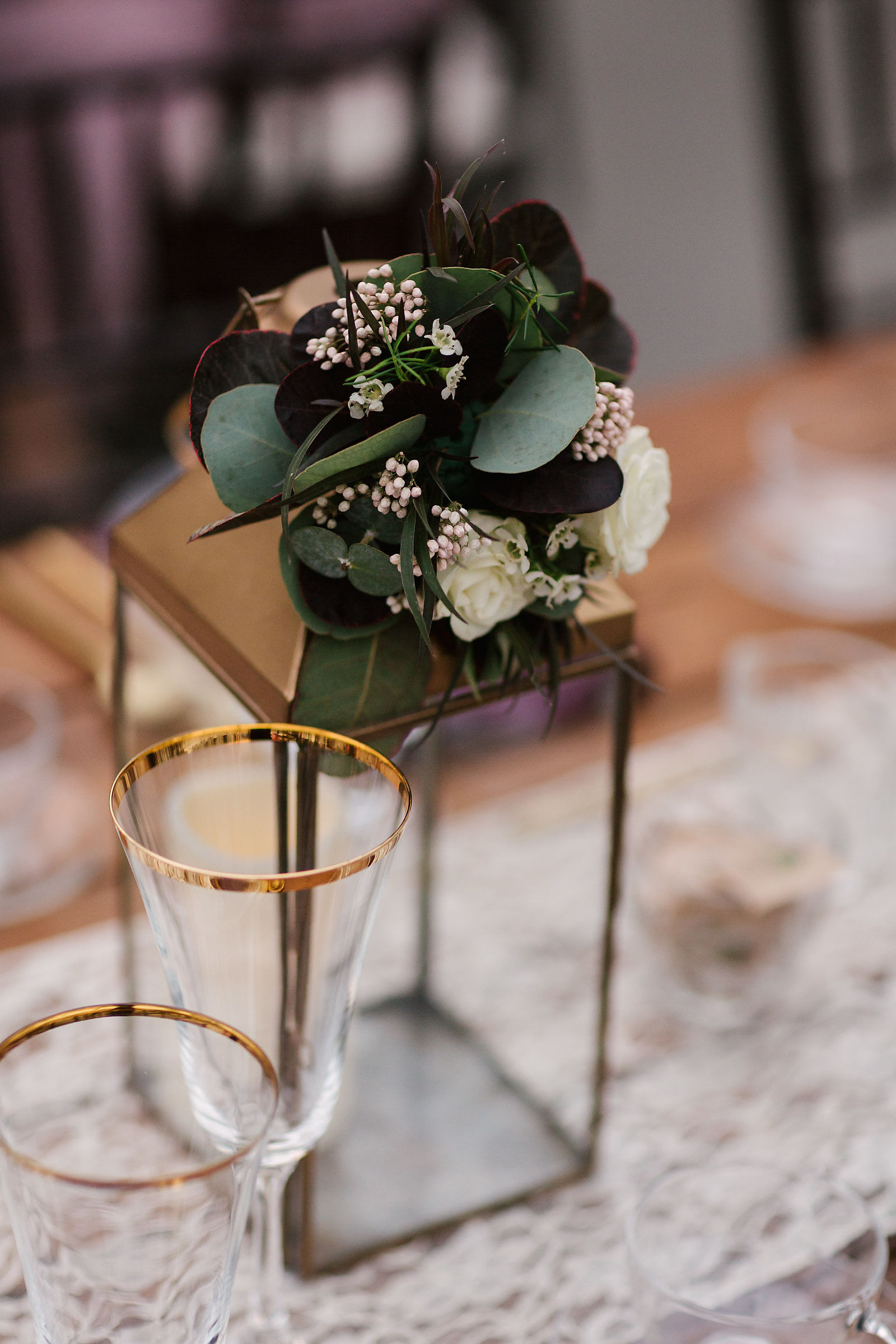 Laidback Elegance At Cielo S Garden Winnipeg Wedding Florist