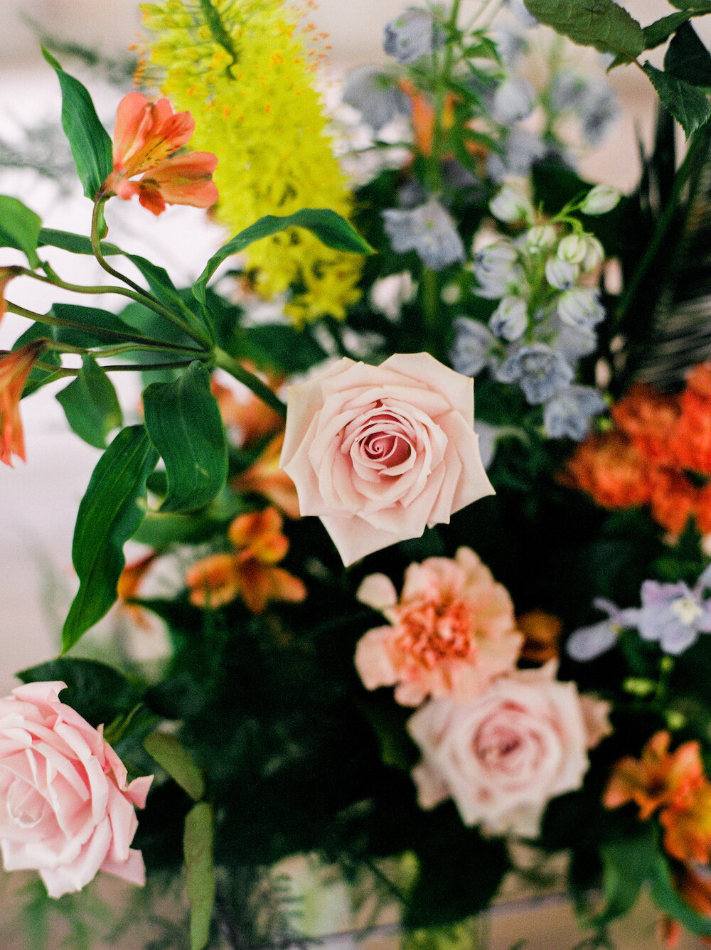 Mid-Century Moderd Inspired Wedding Flowers by Stone House Creative