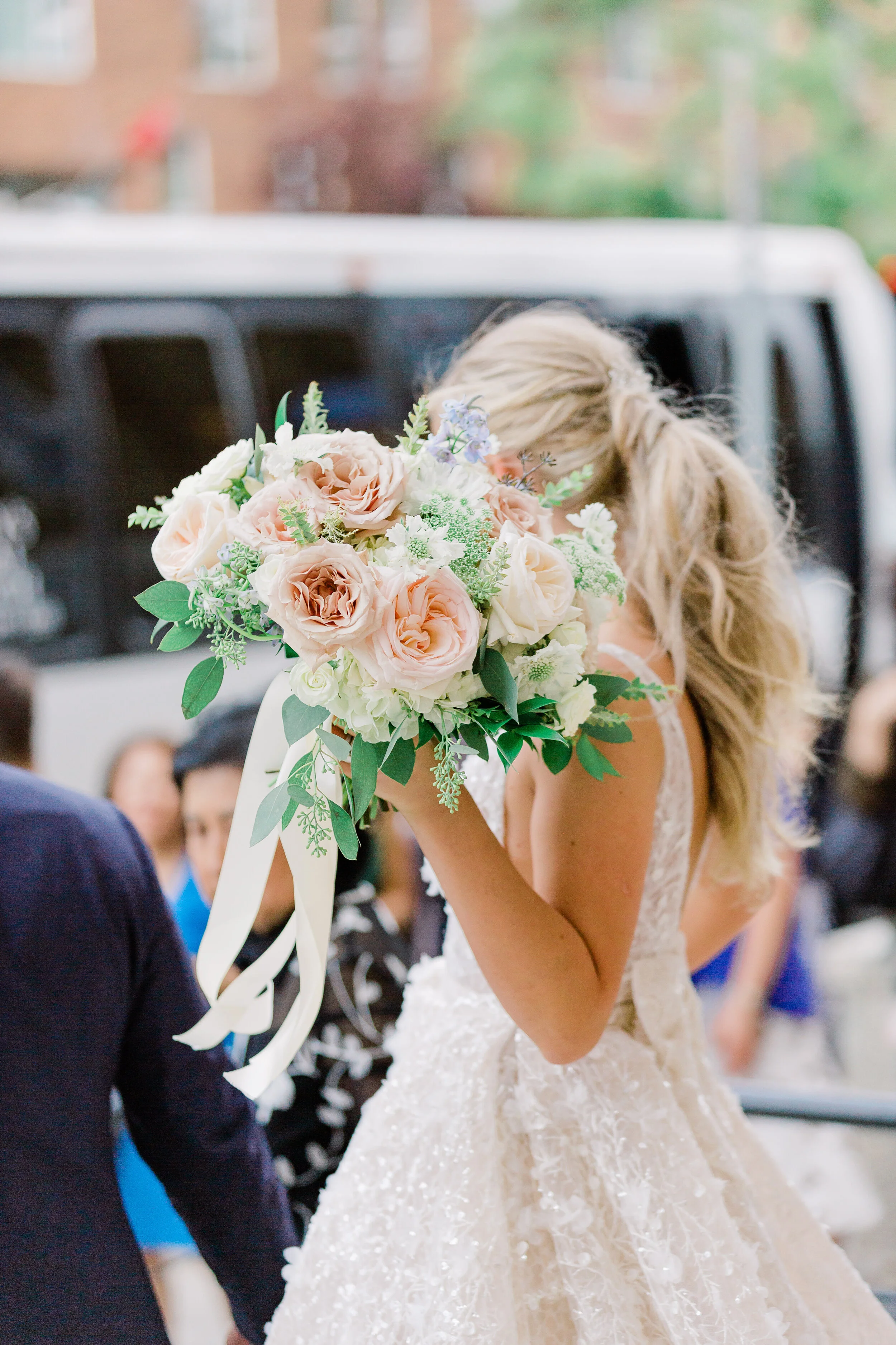 A Primer on Different Wedding Bouquet Shapes — Winnipeg Wedding Florist