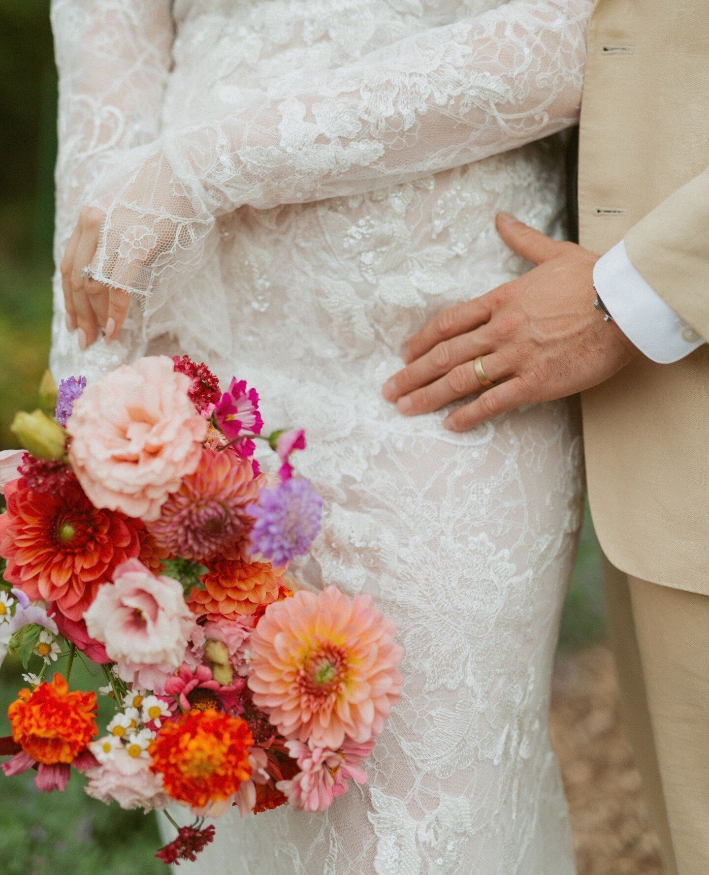 I couldn't decide which bouquet shot to use, so I just used em both. ⁠
⁠
Almost completely locally grown for my dear Vanessa, in her custom made gown by @cwiebeclothes.⁠
⁠
Photos by @kassdonaldson