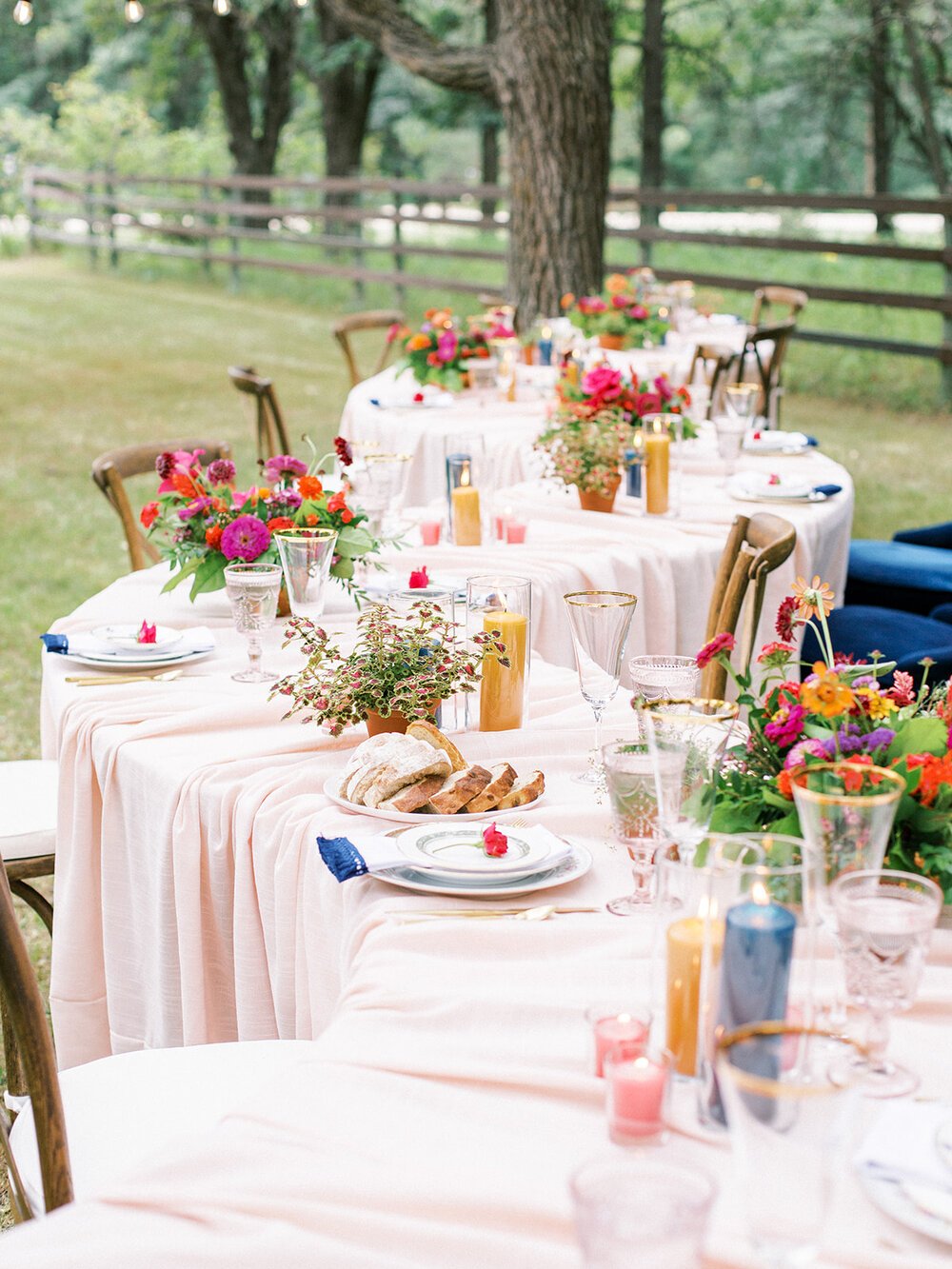 Colourful+Wedding+reception+with+Serpentine+Tables+-+Stone+House+Creative.jpeg