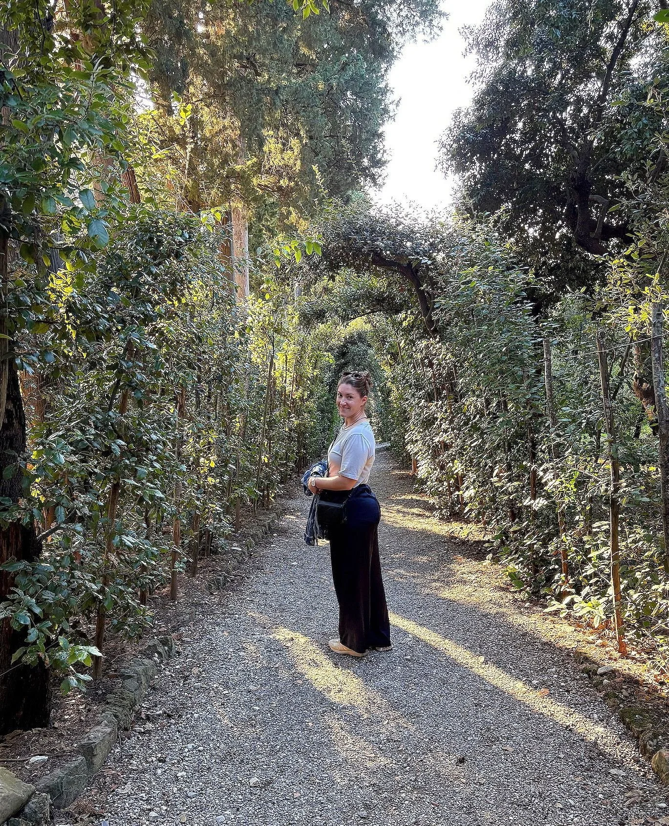 My husband and I just came home from a trip to Italy. We&rsquo;d never been before, and it was honestly incredible (aside from the beds, why are they are all so hard). A few moments I just had to share: ⁠
⁠
-Michaelangelo&rsquo;s Pietre at the Vatica