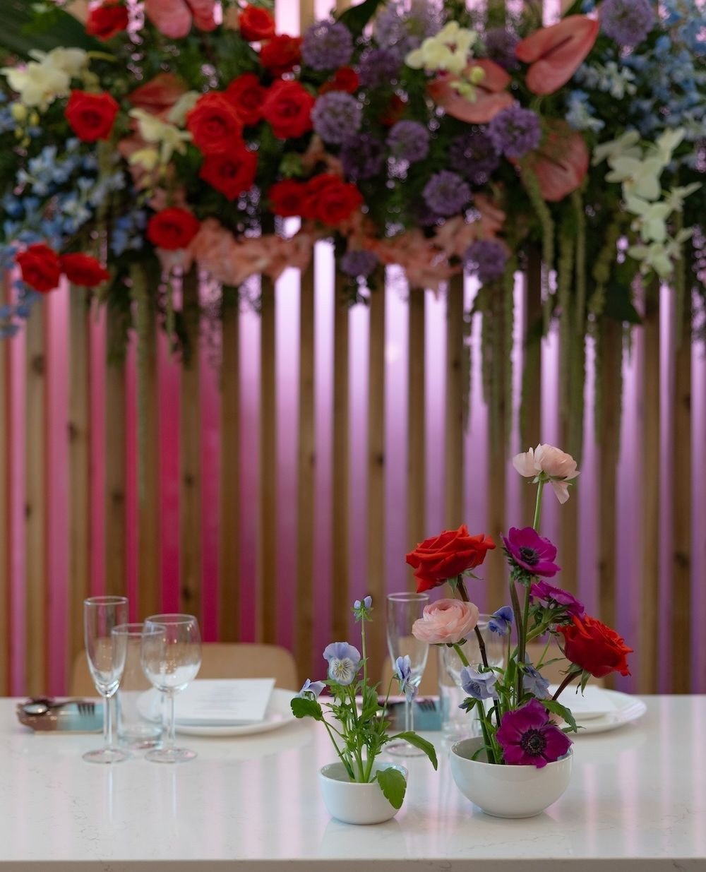 A few colourful moments from S&amp;G's bold wedding reception at @deer_and_almond. And would you believe me that they started out wanting a French countryside-inspired, white and green wedding? In her initial inquiry, she said &ldquo;I've also taken 