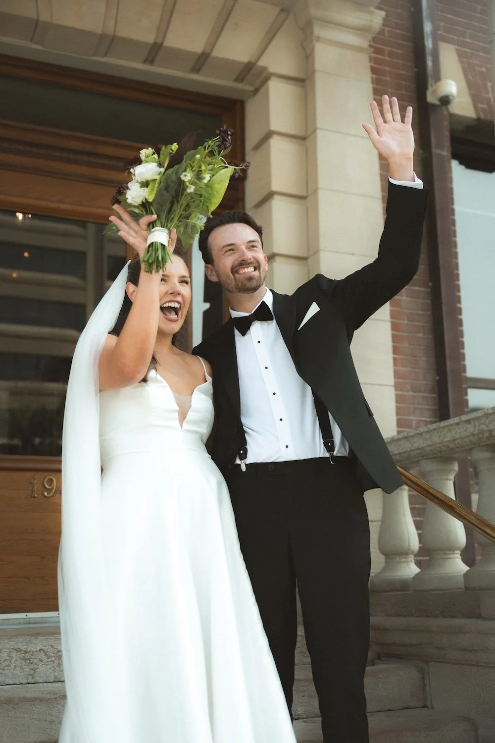 Modern Meets Classic Wedding at the Manitoba Club