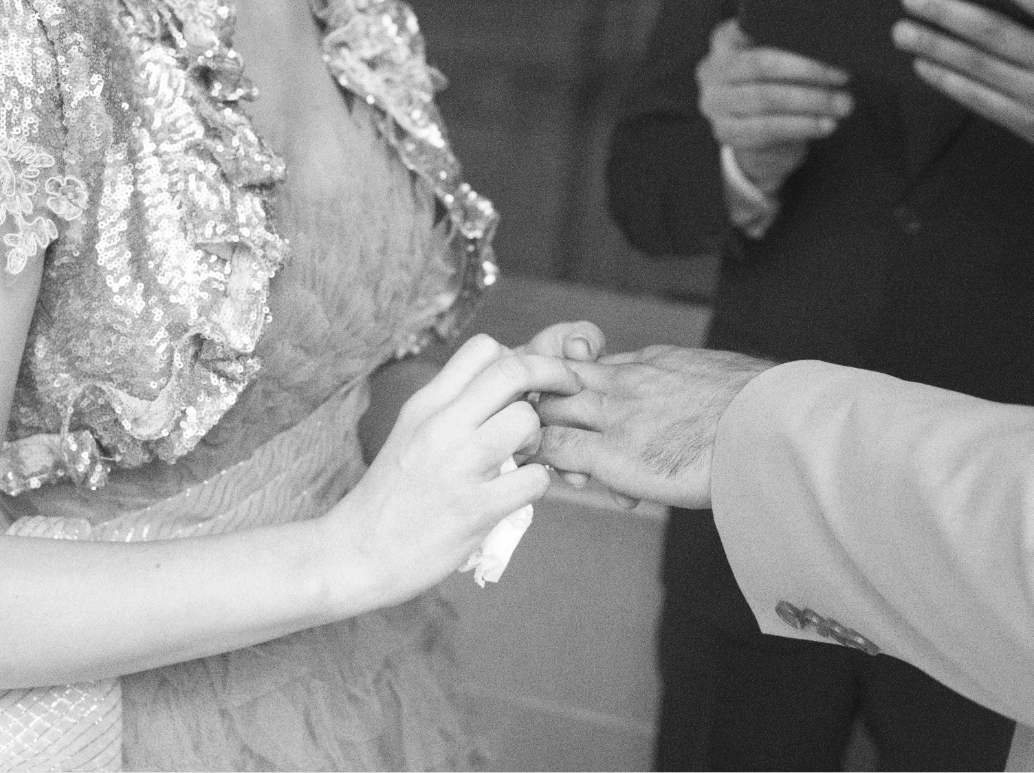 city_hall_wedding_sf_ring.jpg