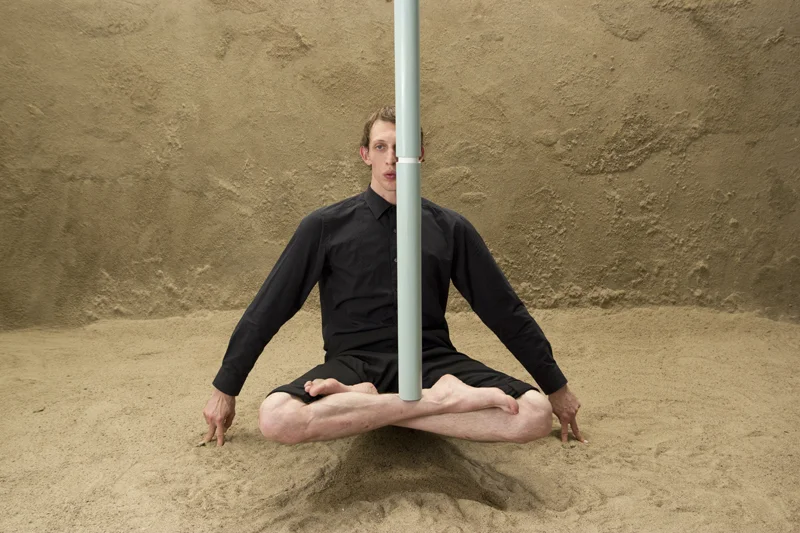 levi_porteur_favreau_web.jpg