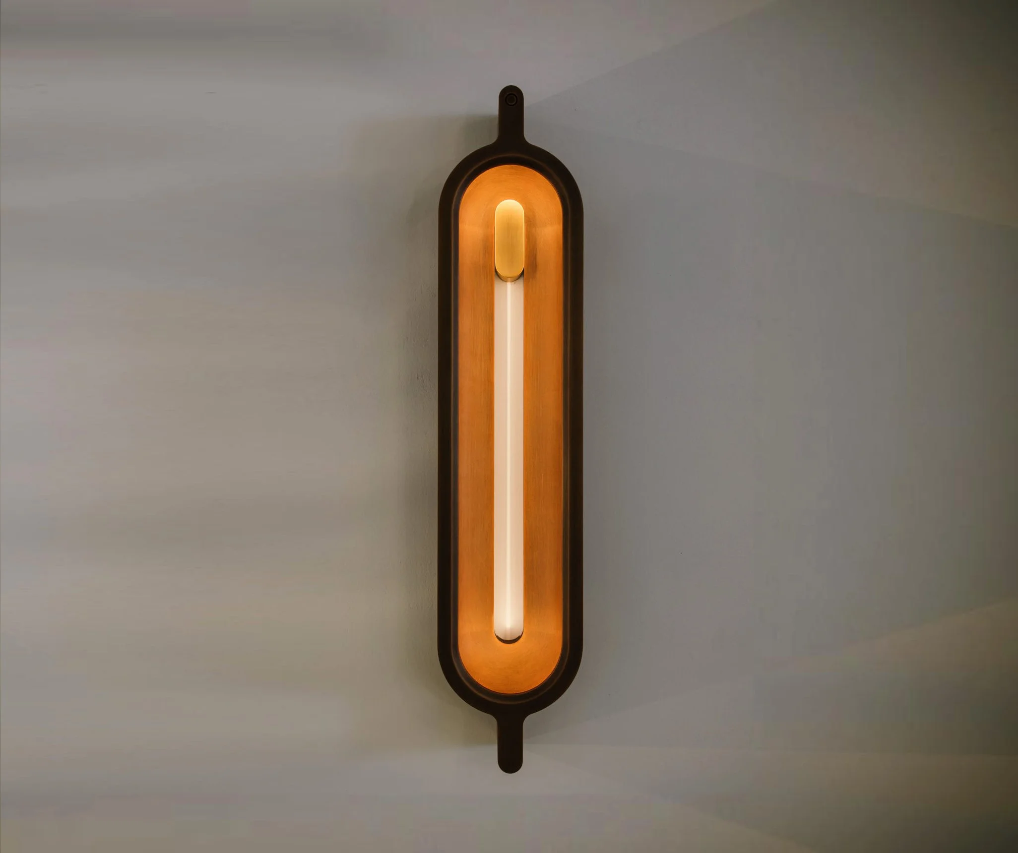 VESSEL LAMP + HOOK