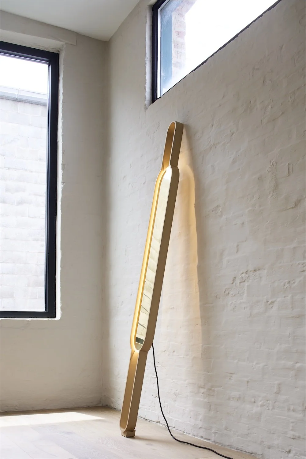 PORTAL FLOOR LAMP (2).jpg