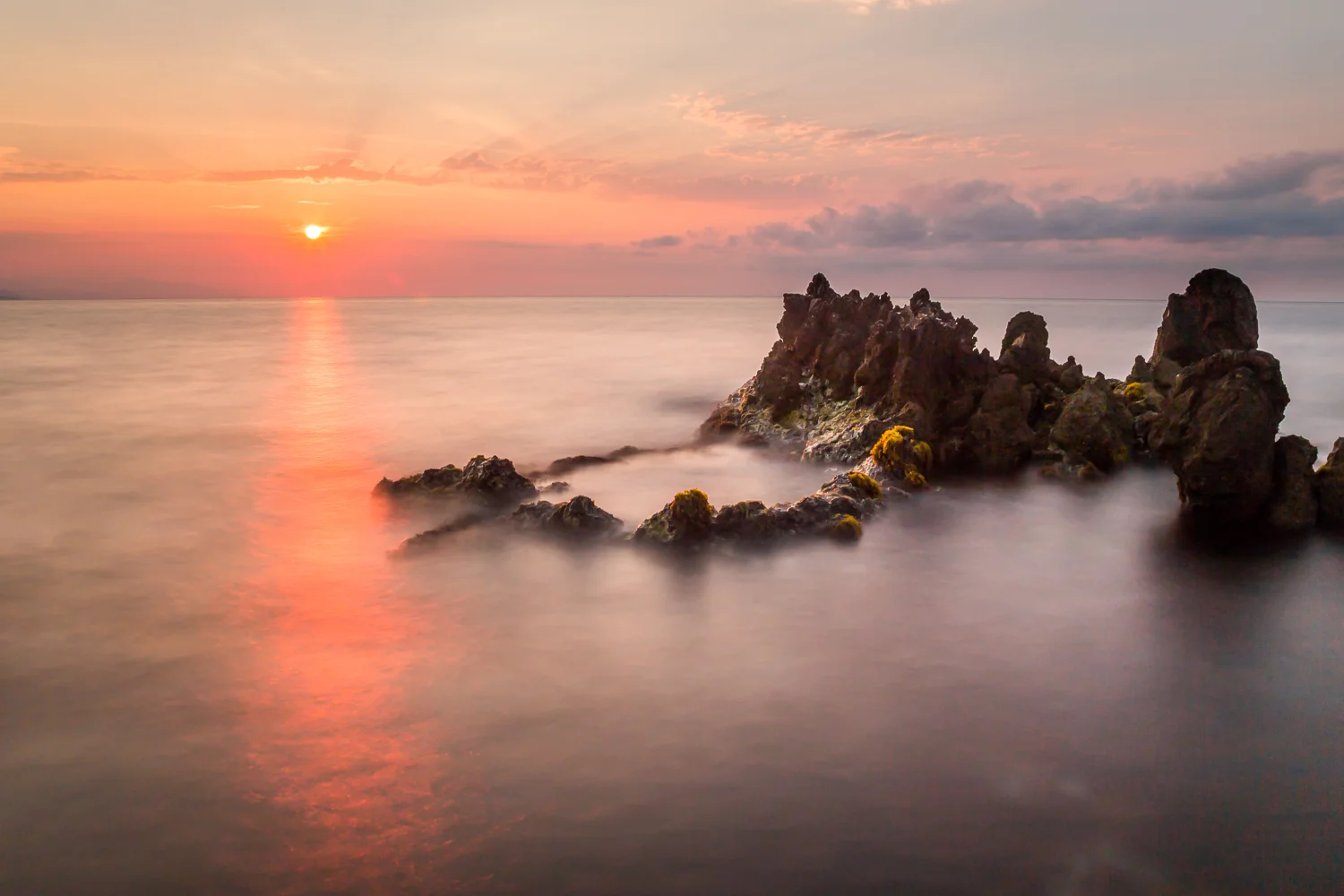 Antibes Rocks LE-1.jpg