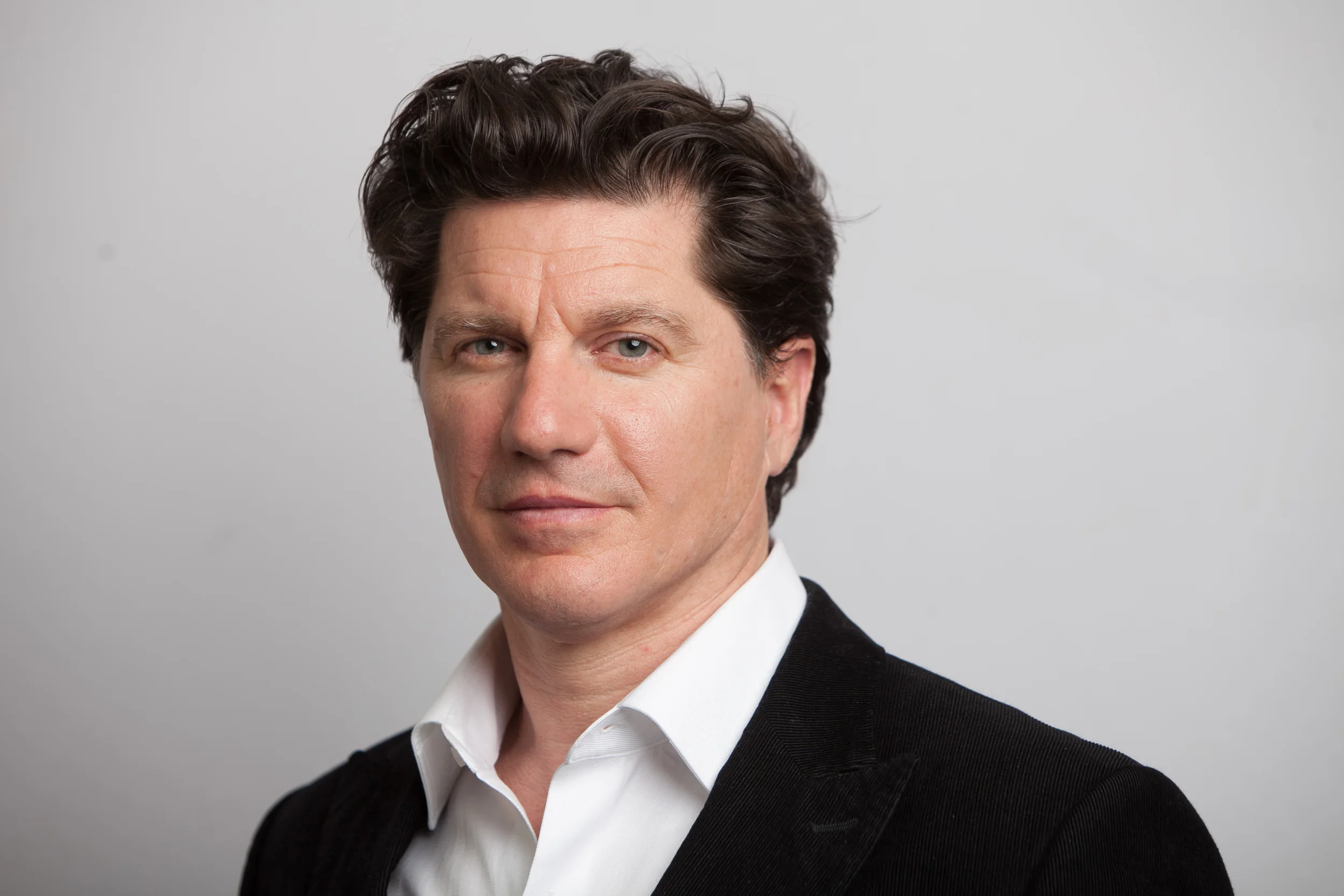  Headshot, Paul Moulins 
