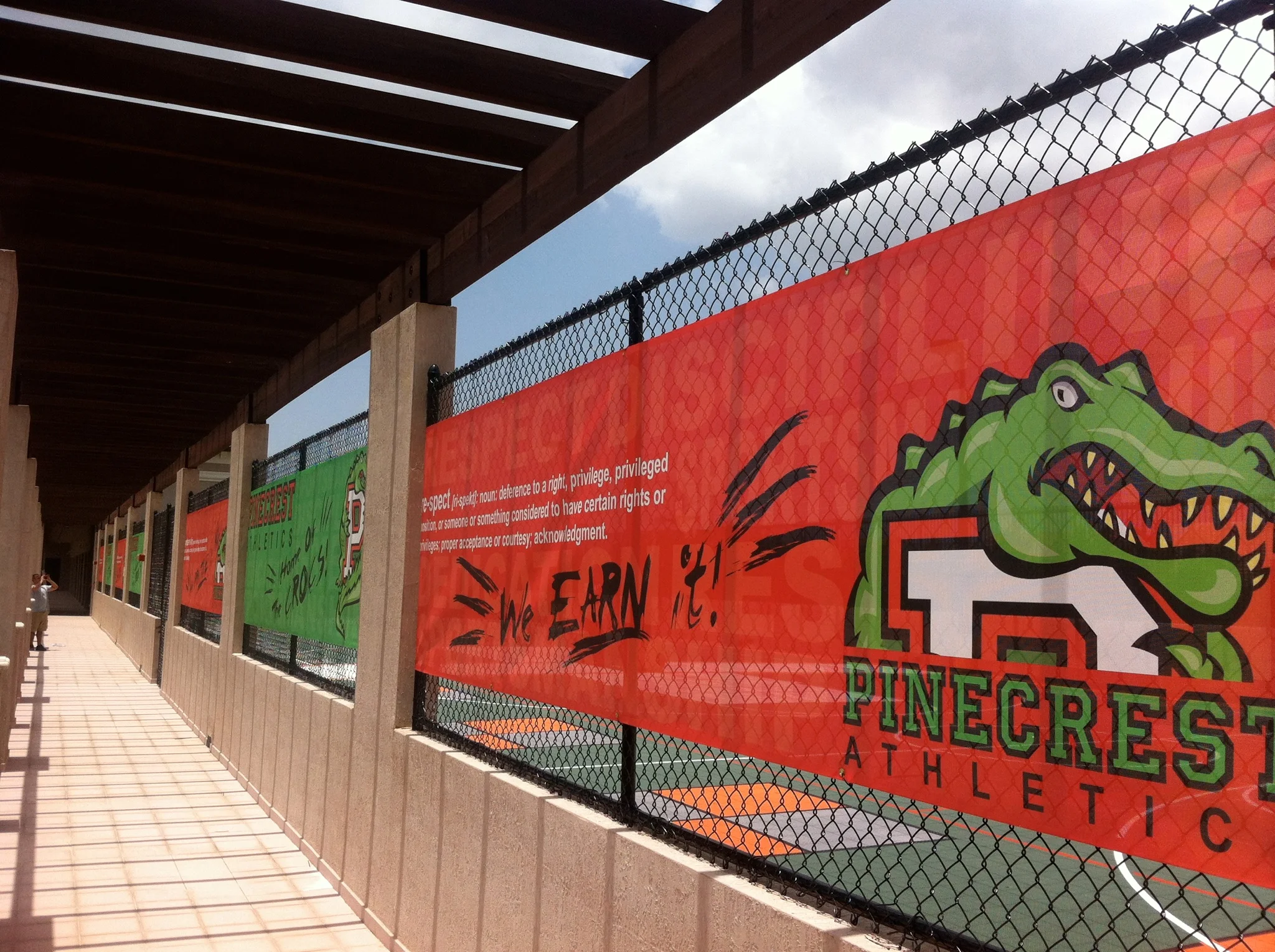 Custom Banners And Feather Flags La Banners And Signs Free