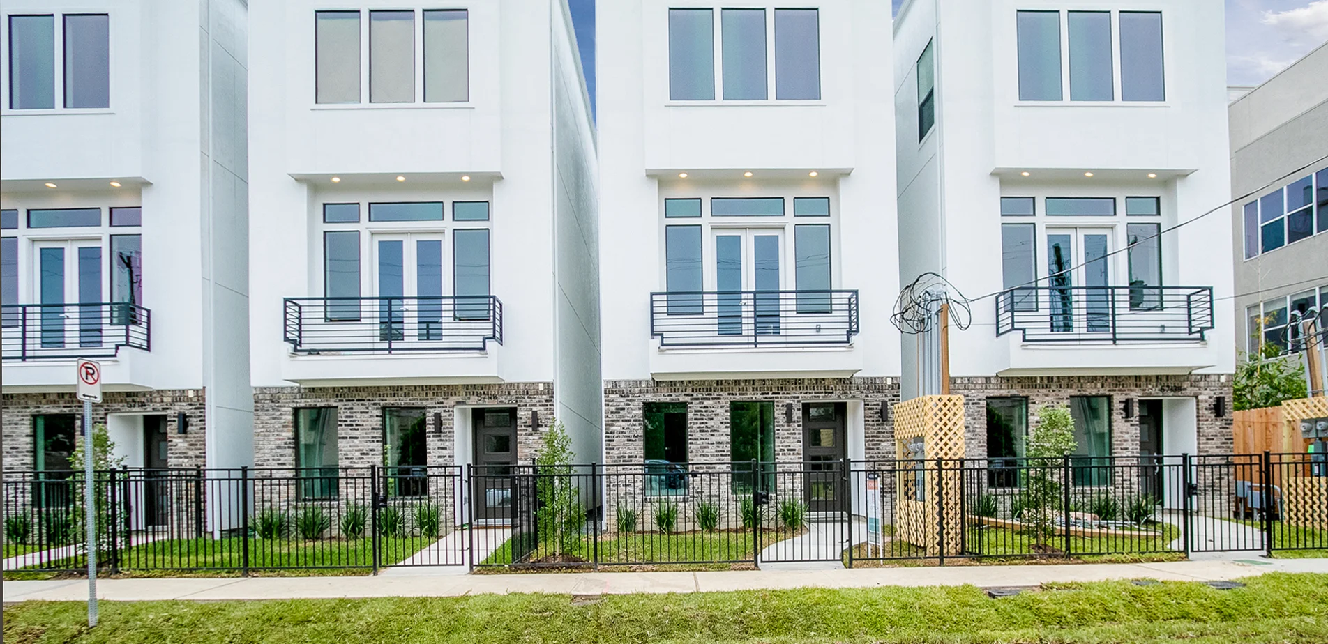 5713 A Larkin33_ret2.jpg