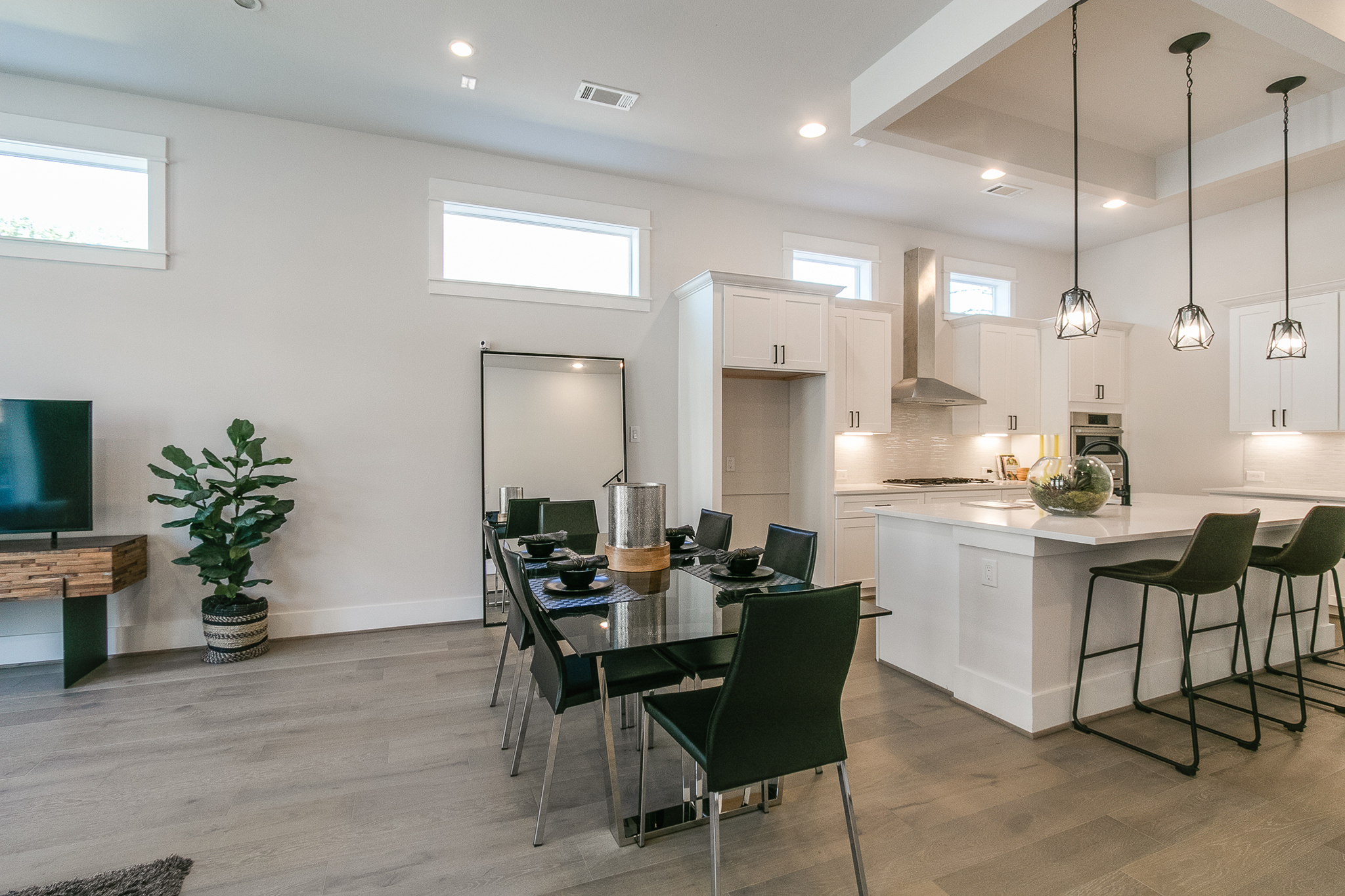 3503 Mosley Unit A50327.jpg