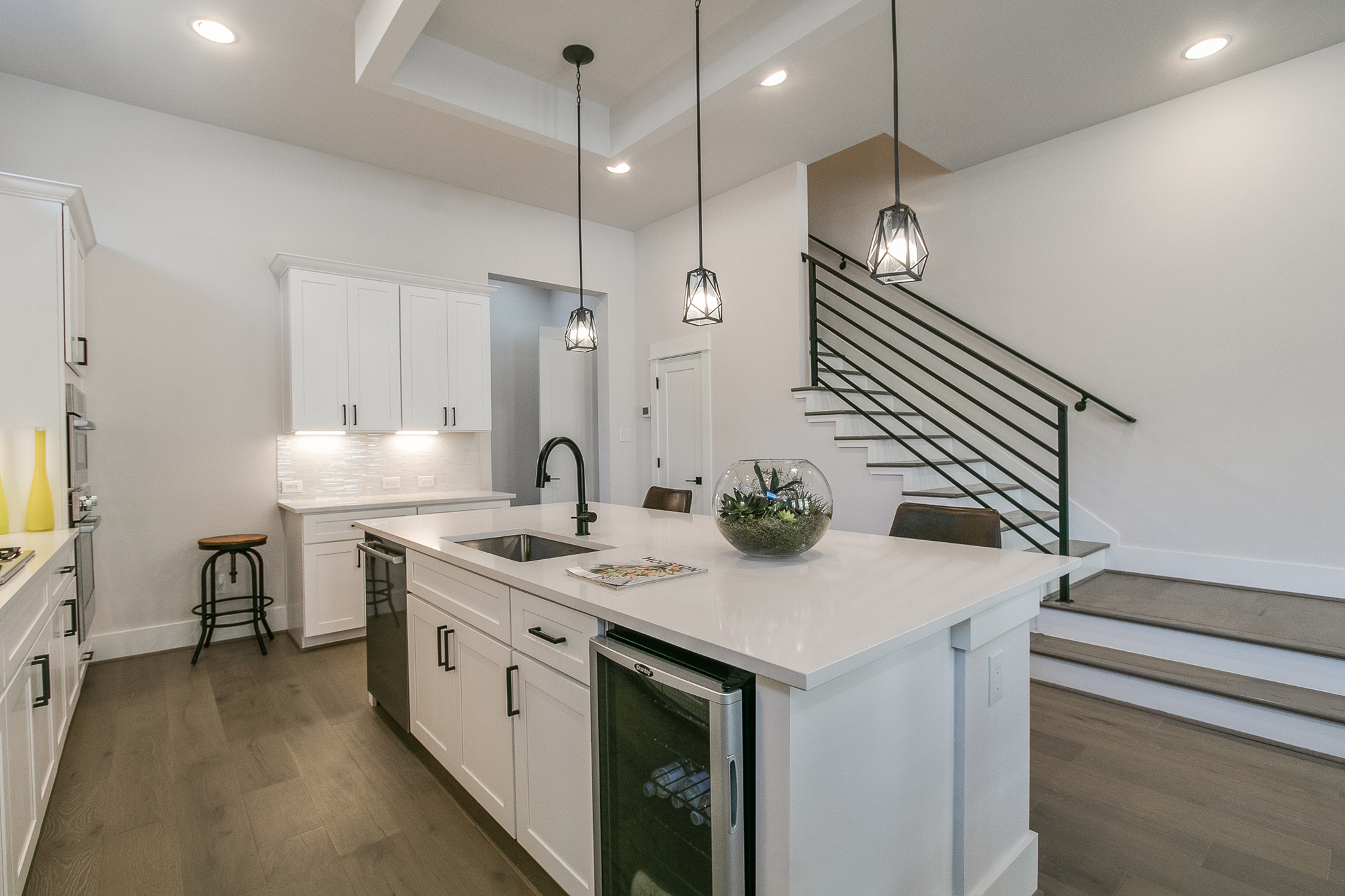3503 Mosley Unit A80327.jpg