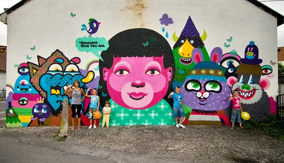 Some collabs with the homies. Most of them freestyle on the spot. It&rsquo;s time to do a book already 🥵

1. Zagreb, Croatia (2010) with @buethewarrior and @dick_tate 
2. Zagreb, Croatia (2010) with @buethewarrior and @dicktate
3. Hollywood, Califor