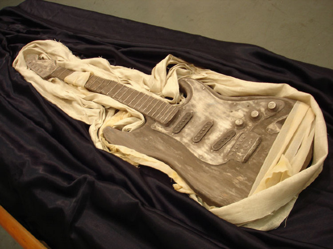Guitar Morphologies - Mummified