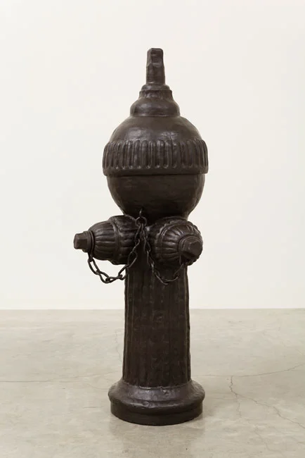 Large headed hydrant