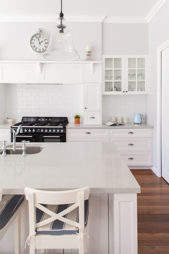 Epic Guide To Designing A Spectacular Hamptons Kitchen Verity Jayne