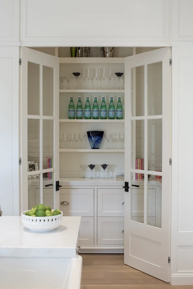 Pantry room entrance door, yes or no? — Verity Jayne
