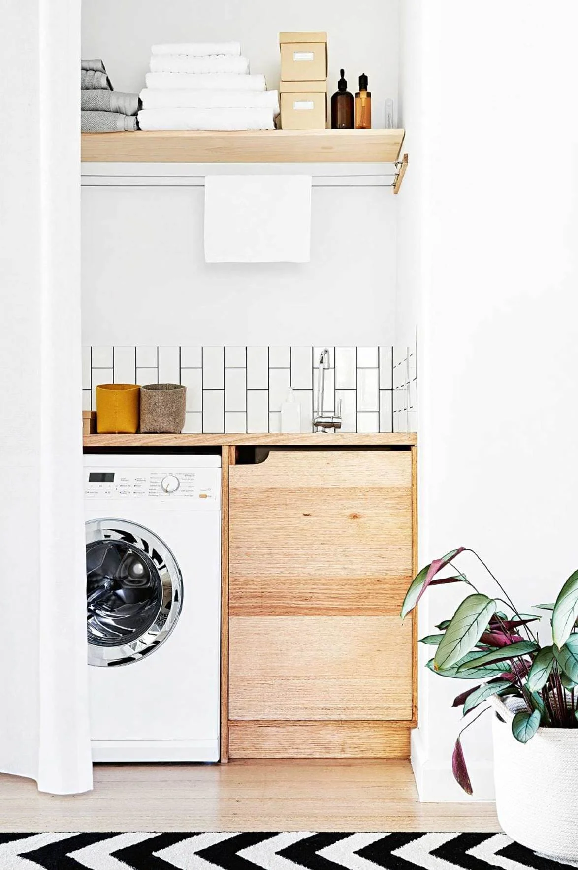 Stylish laundry hanging rails that I wish were mine — Verity Jayne