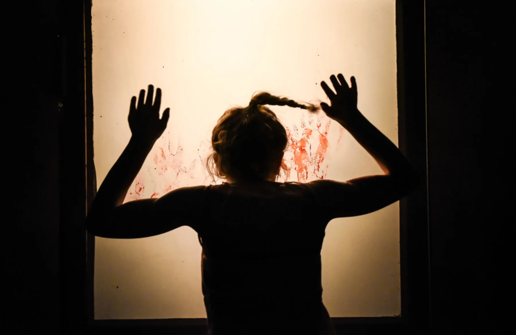 firebird-trafalgar-studios-callie-cooke-courtesy-of-robert-day-8.jpg