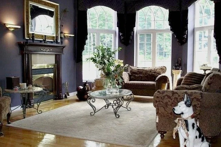 livingroom-large-windows-158-Mtee-Stevenson-Havelock-qc.jpg