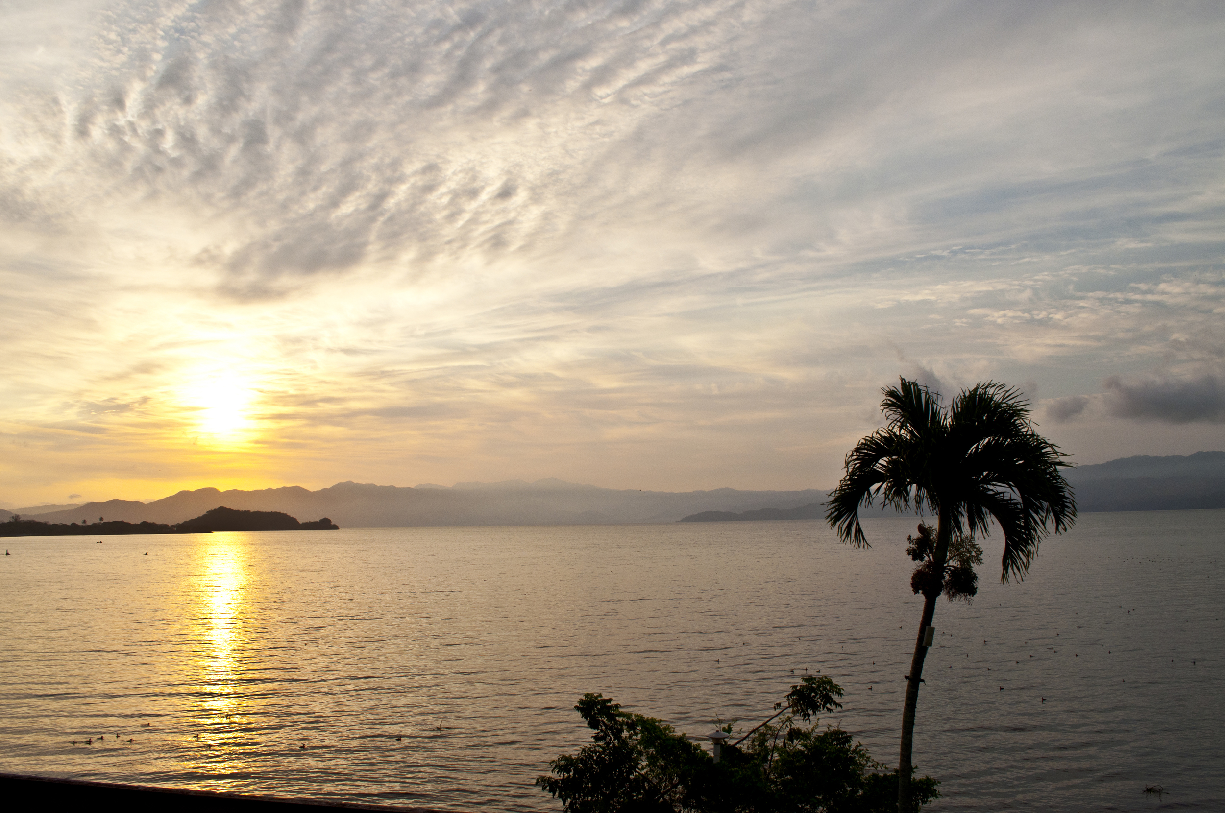 Catamacosunrise.jpg