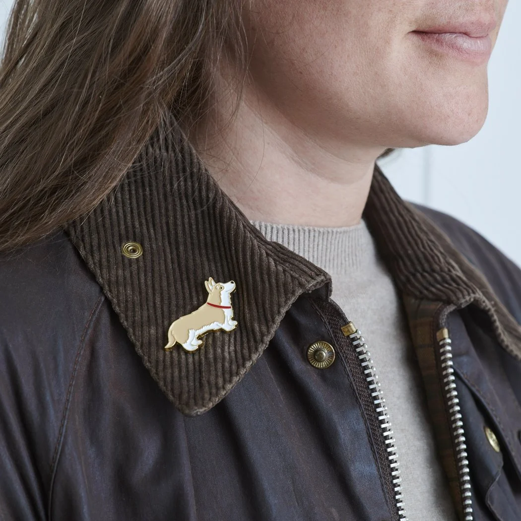 Dog Pin - Louise - Corgi 2.jpg