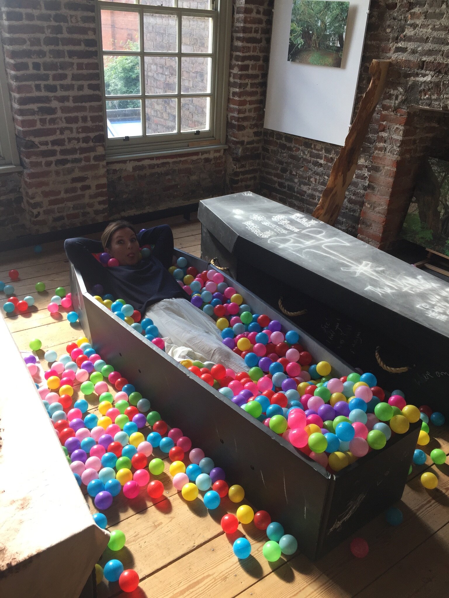 Coffin ballpit