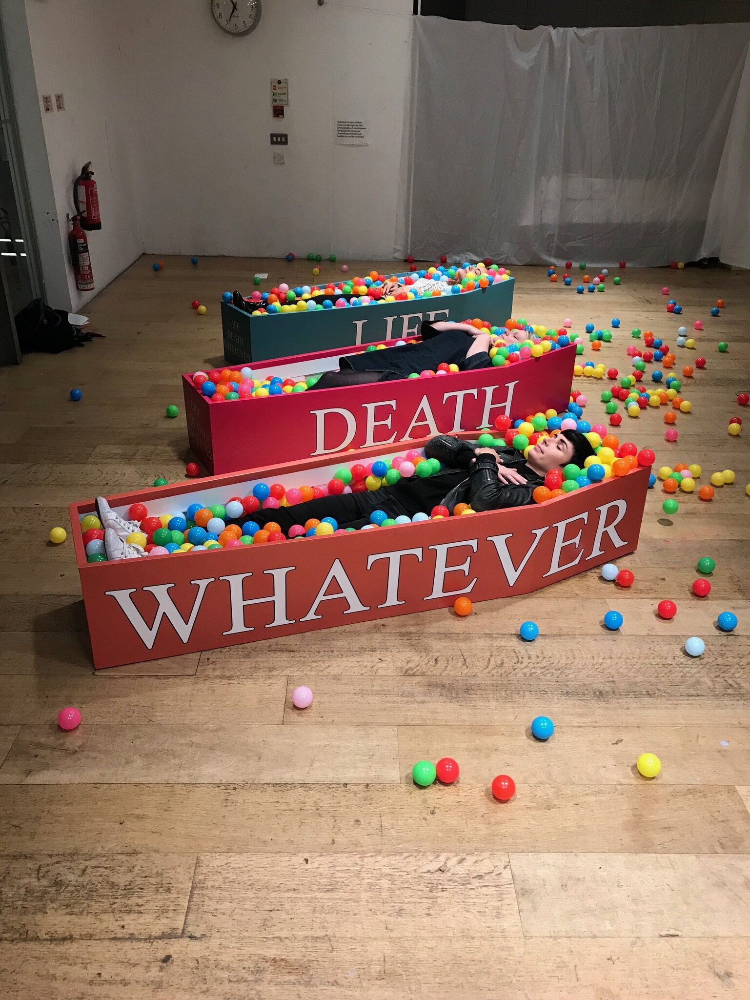 Coffin ballpit