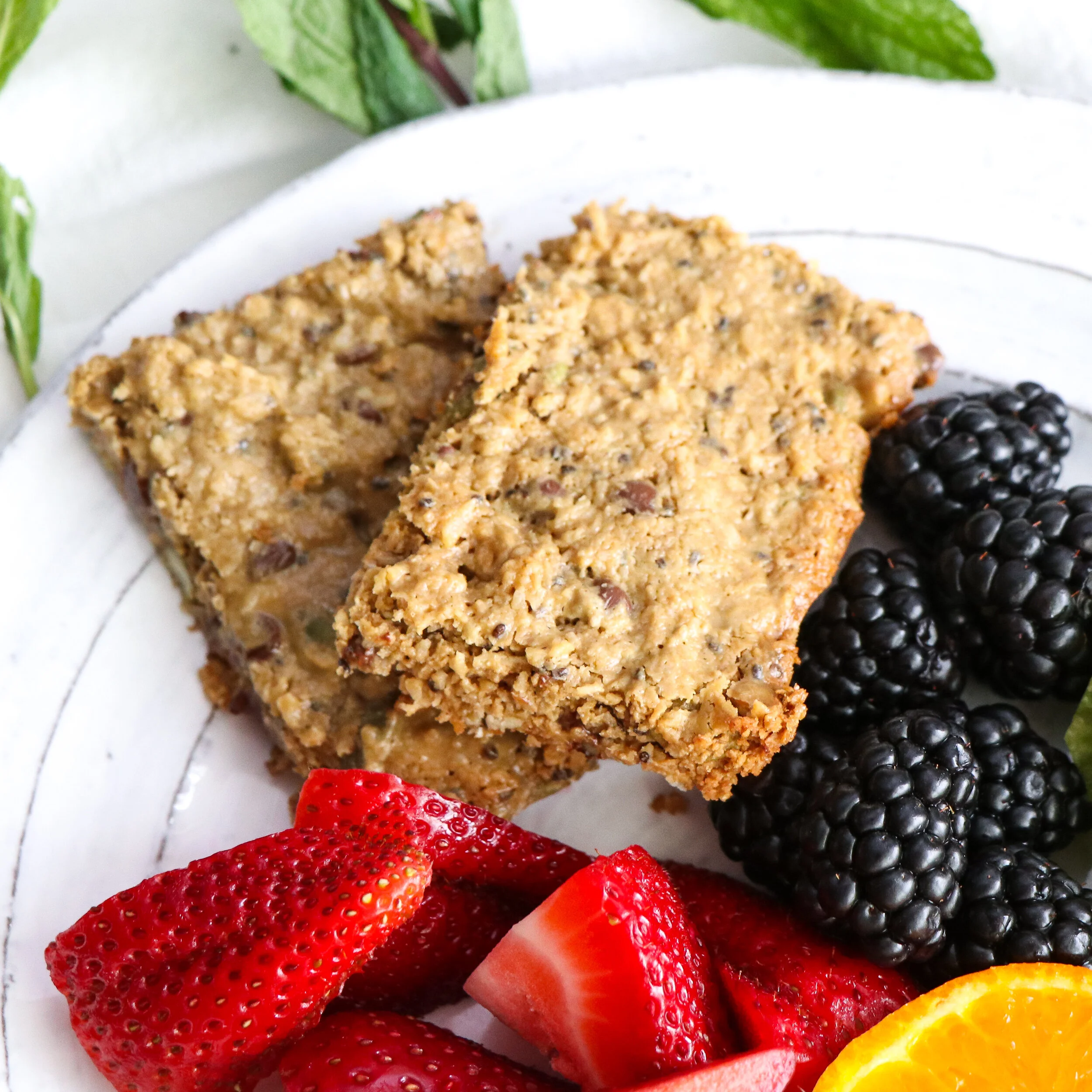 EverydayAllergenFree_SunbutterBreakfastBars_5.jpg