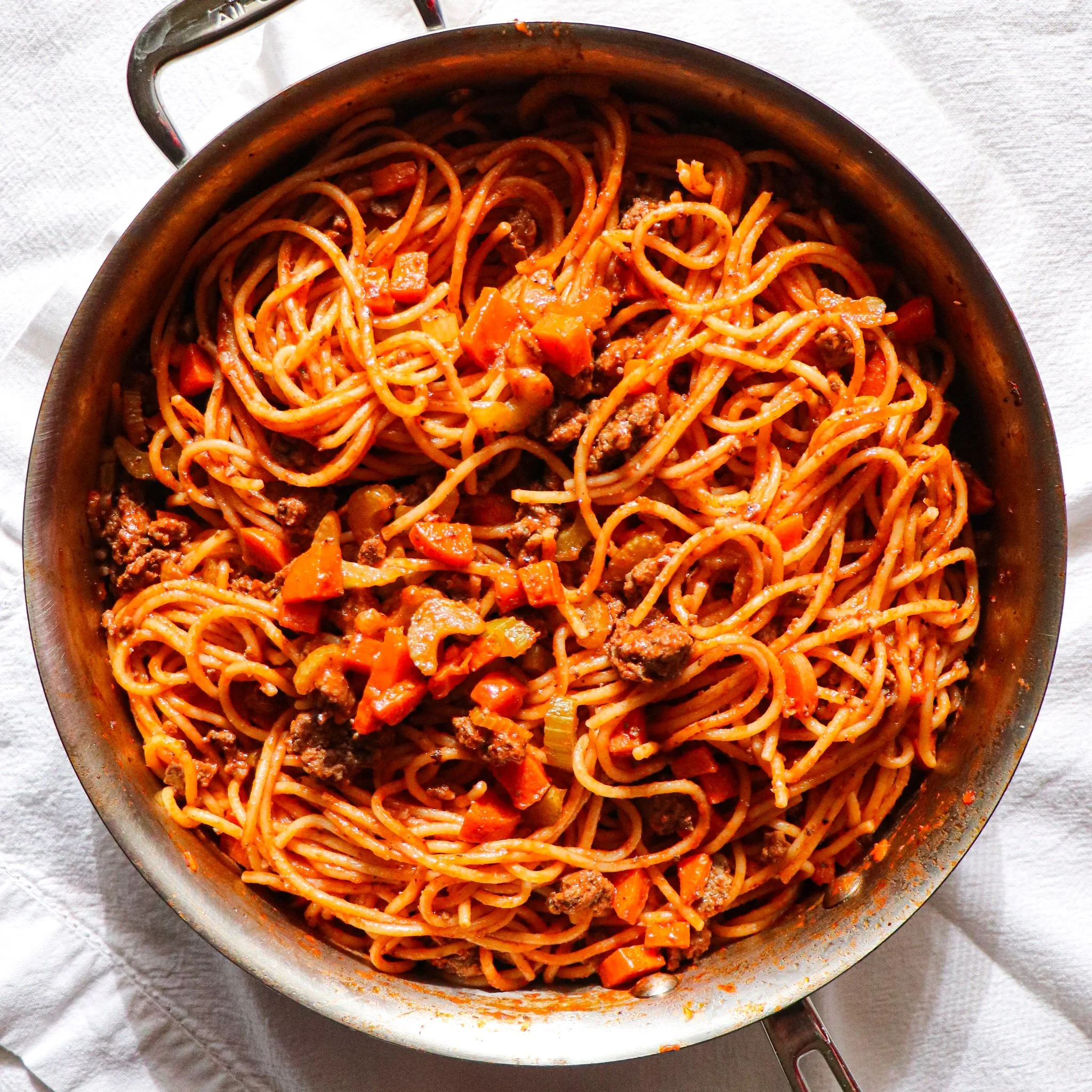 easy allergy free cookbook - one pot bolognese-2.jpg