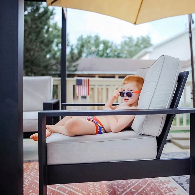 Not naming any names, but one of us has the confidence of a billions suns and the mood of an eighty year old man ☀️👴🏻 hashtag send coffee, all of it ☕️ #murica🇺🇸