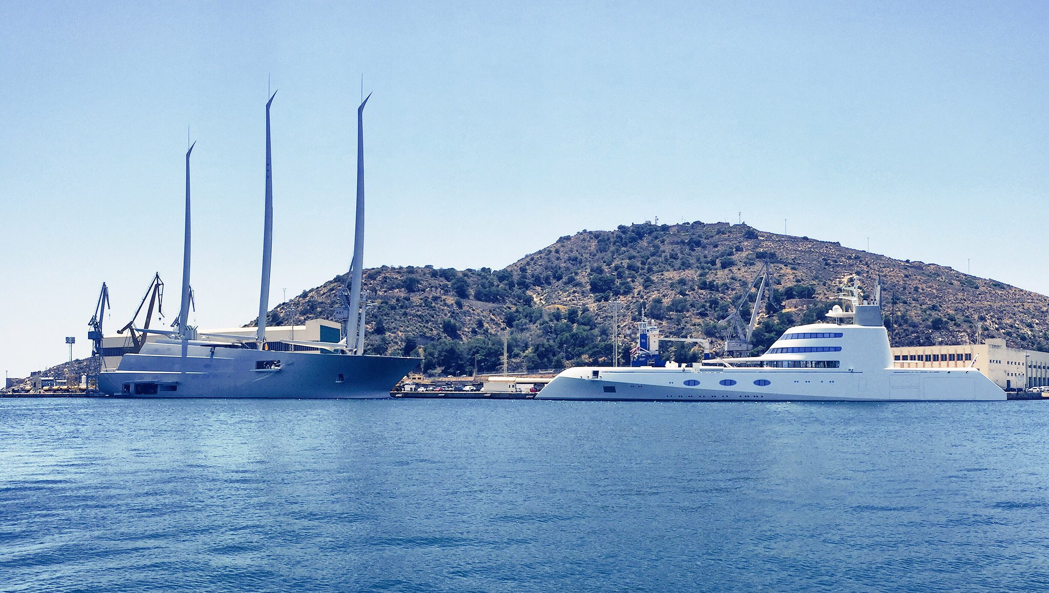 Both boats belong to a Russian billionaire... this is what £660m will get you at your local dockyard.