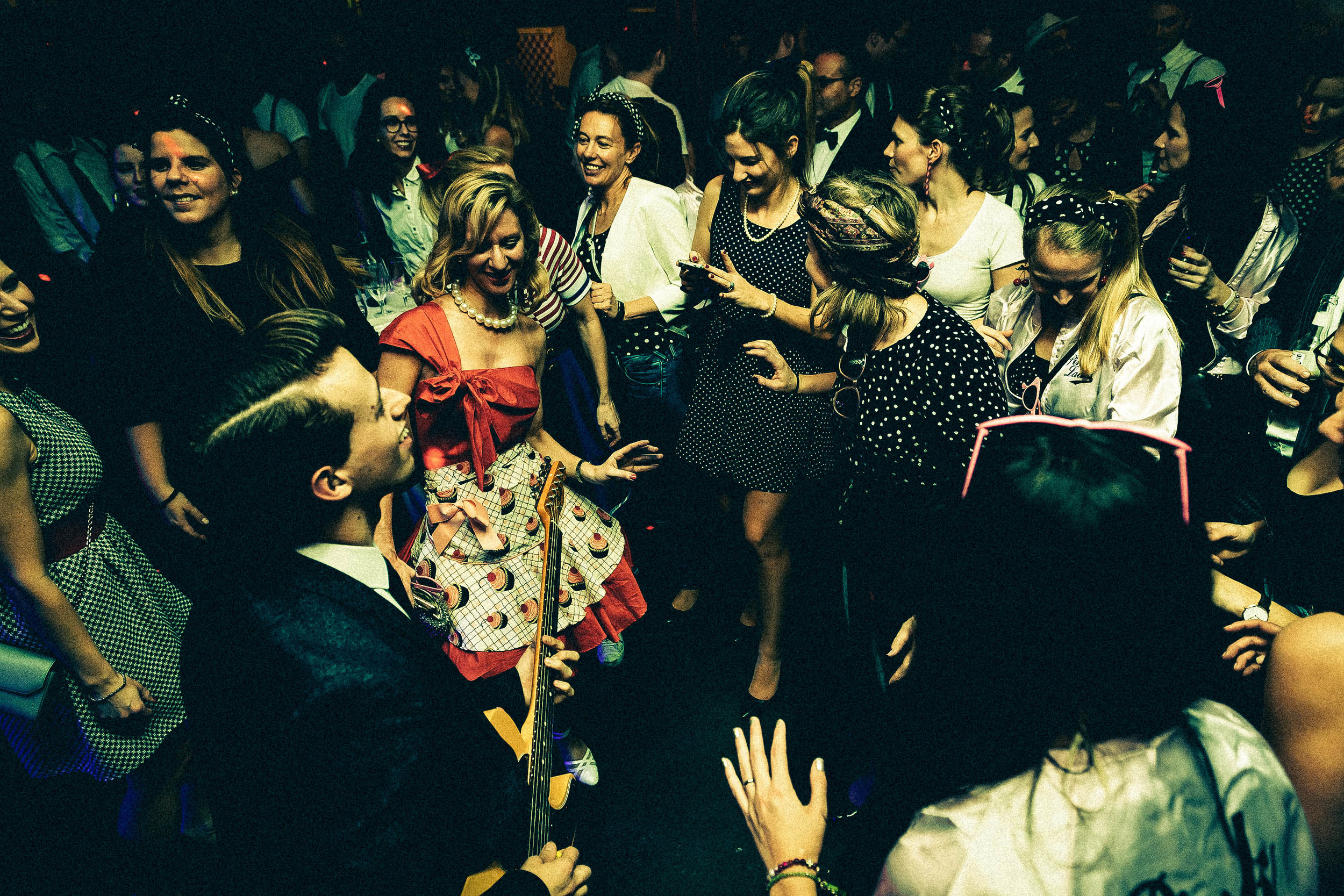 The Bluejays rocking the dance floor at the KPMG Christmas party in Zürich, Dec 2018