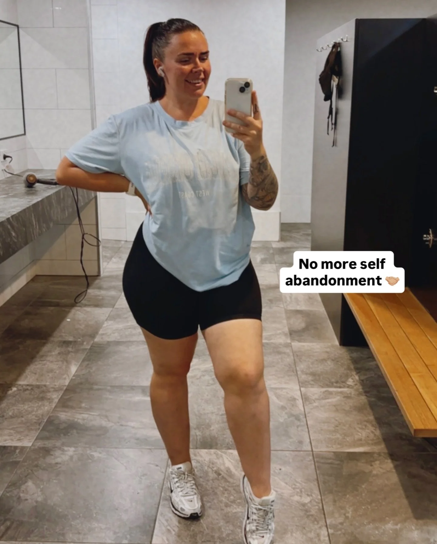 For years now, I&rsquo;ve barely recognised myself in the mirror&hellip; 🥹

That&rsquo;s not said with shame, it&rsquo;s said with honesty and vulnerability 🫀

Somewhere between postpartum, relationships, survival mode, businesses, and honestly jus