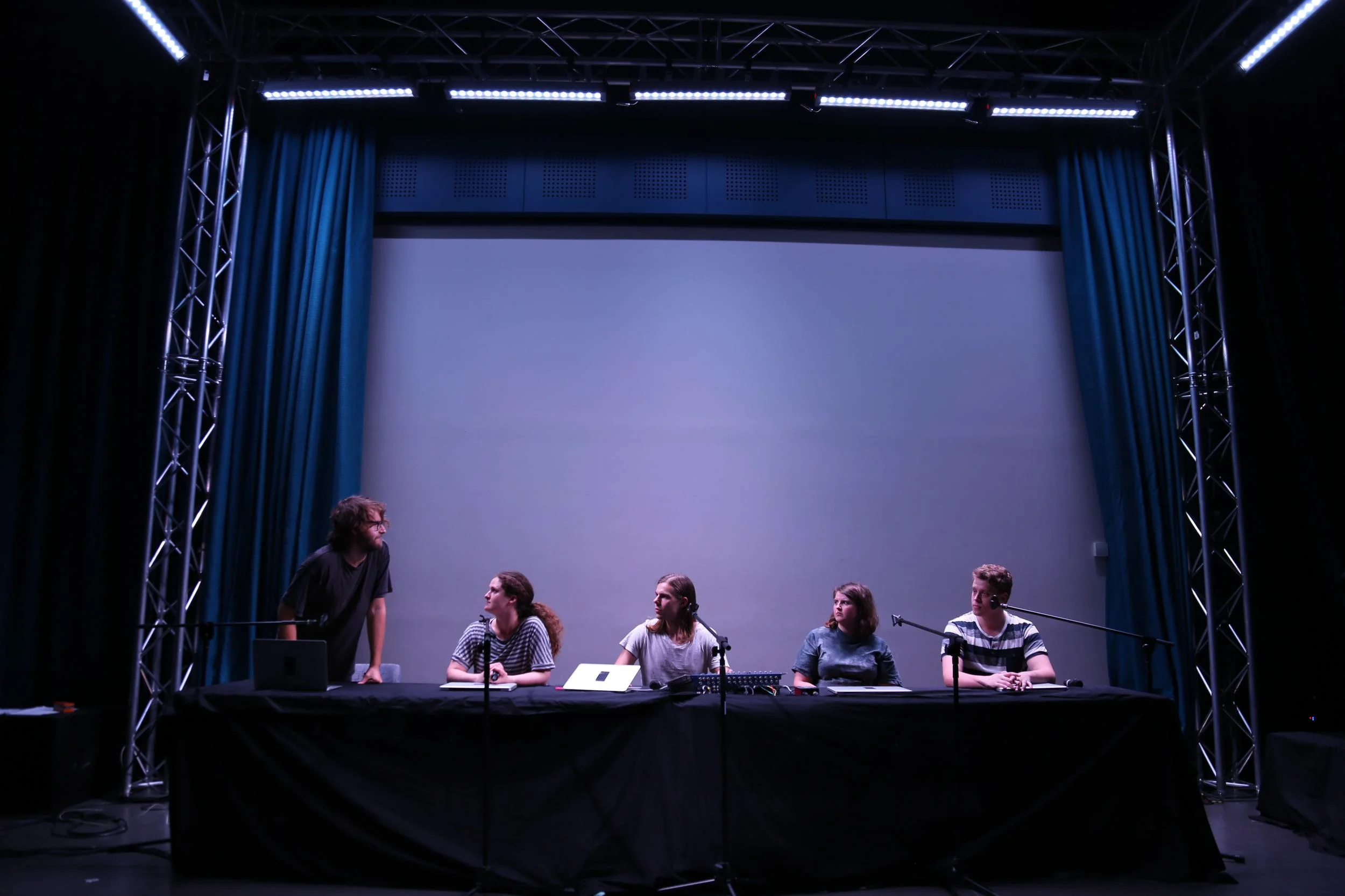  Jarrod Duffy was the ninth member of Applespiel, who studied with the group at the University of Wollongong. In October 2010, two weeks before performing an Honours show, he disappeared, leaving behind the furniture at his house and no explanation. 