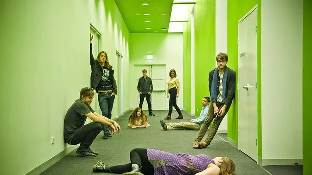 Applespiel Make a Band and Take On the Recording Industry (PSpace)